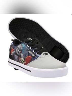 Heelys Kids' The Mandalorian Star Wars Skate Shoe with Yoda